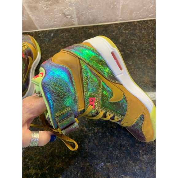 ‘14 Nike Air Revolution Sky High Premium QS World Cup Gold Trophy Pack Size 8.5W - Picture 12 of 12